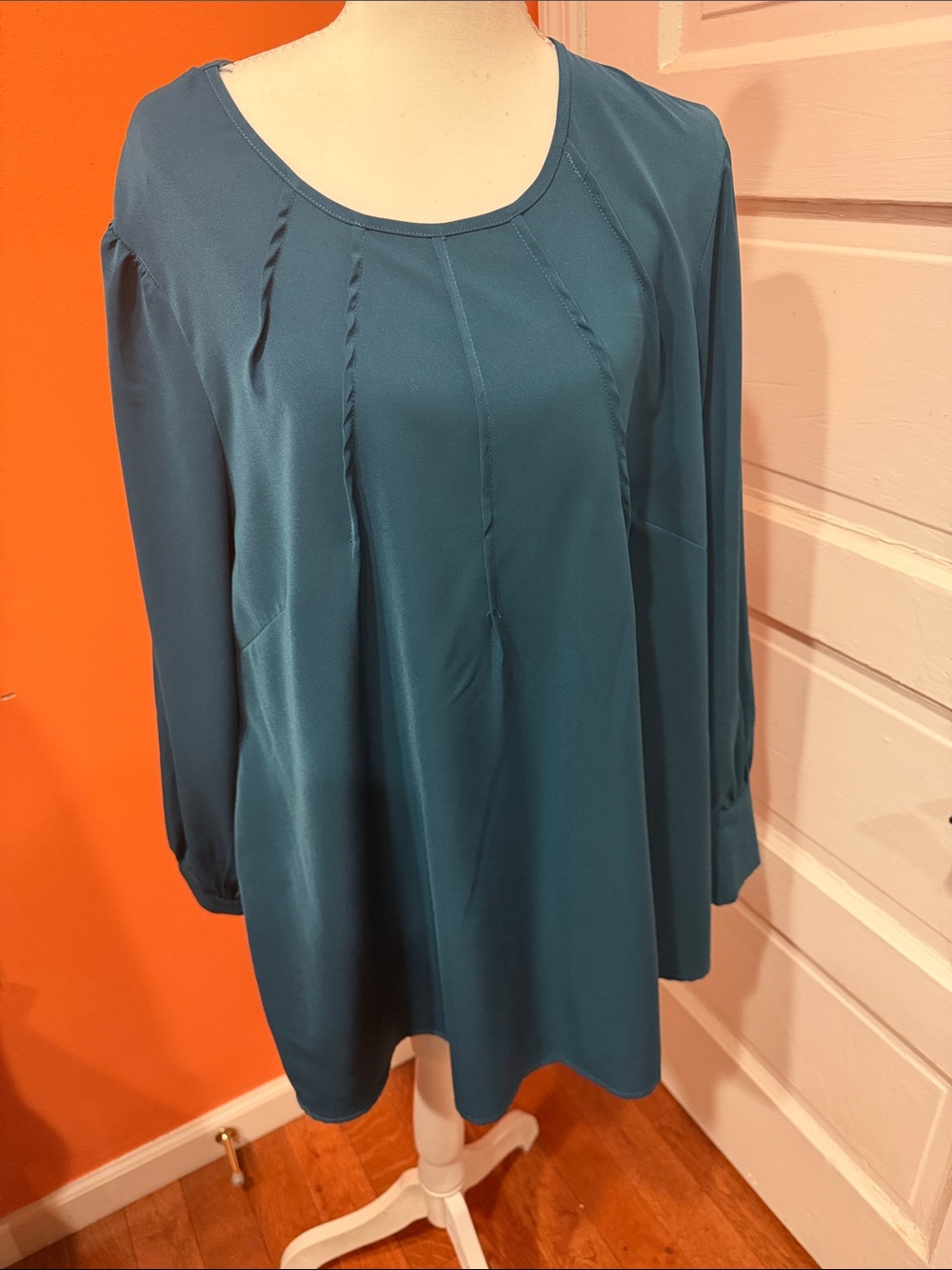 BloomChic Teal Pleated Long-Sleeve Tunic
